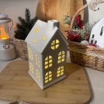 کلبه چراغدار