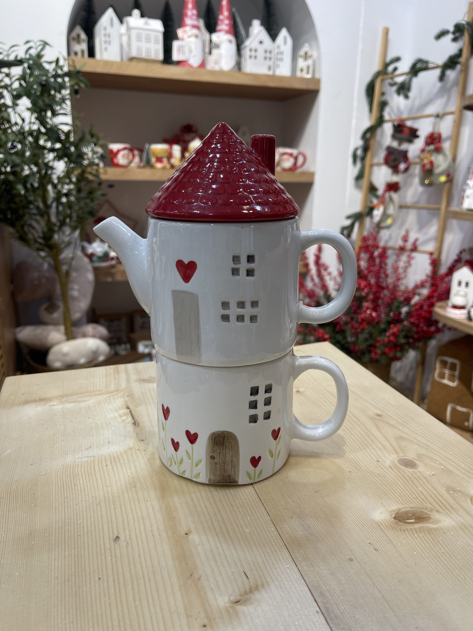 A19A3254-8B82-4DCB-B416-E0D9E15E9B04 قوری و ماگ طرح کلبه کریسمس - Image 1