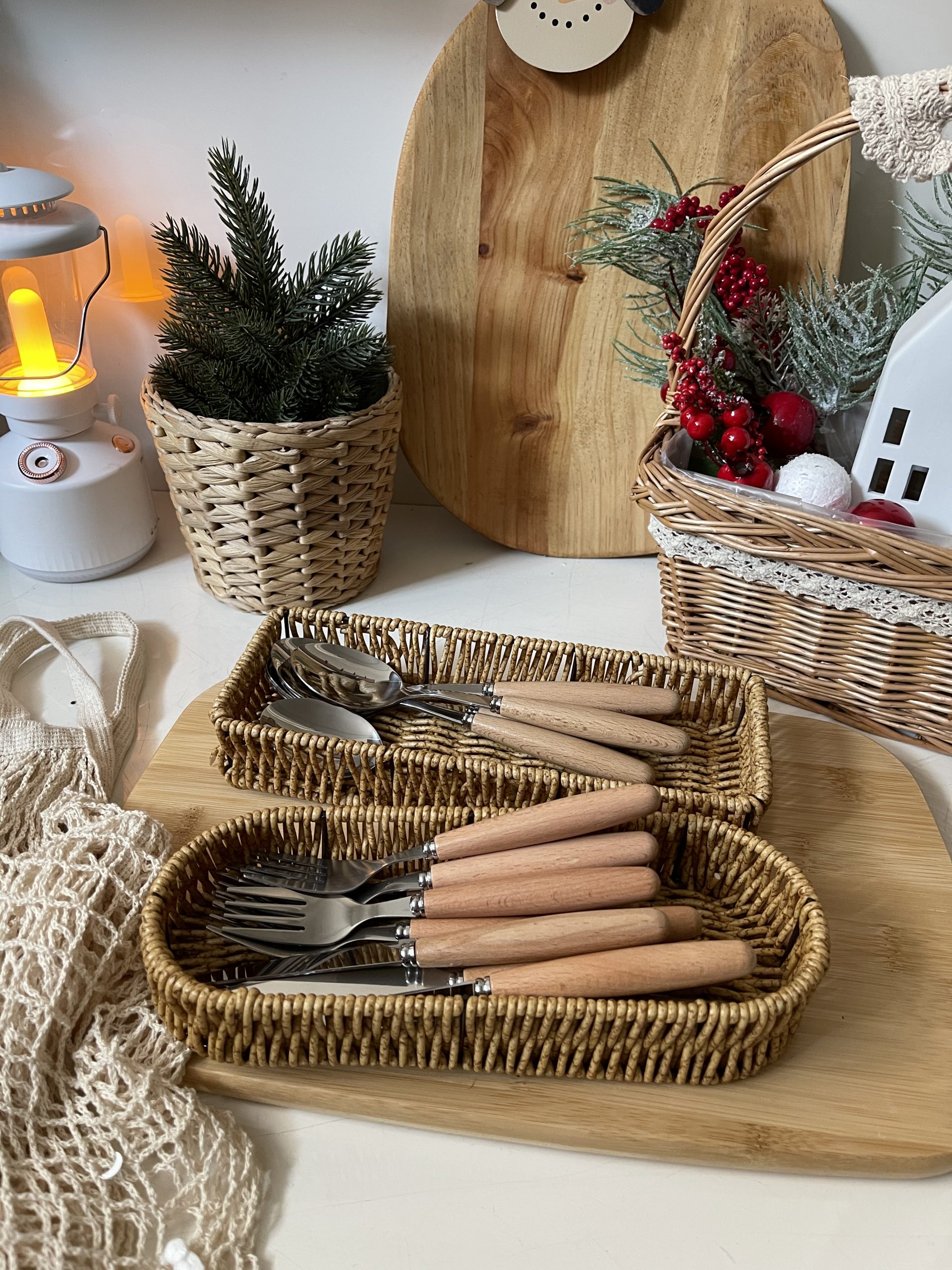 465C92A0-66B7-4A5C-B9EA-A9FA8229BF2C جا کارد و چنگال حصیری - Image 1