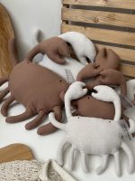 عروسک خرچنگ / کوسن خرچنگ - Image 2